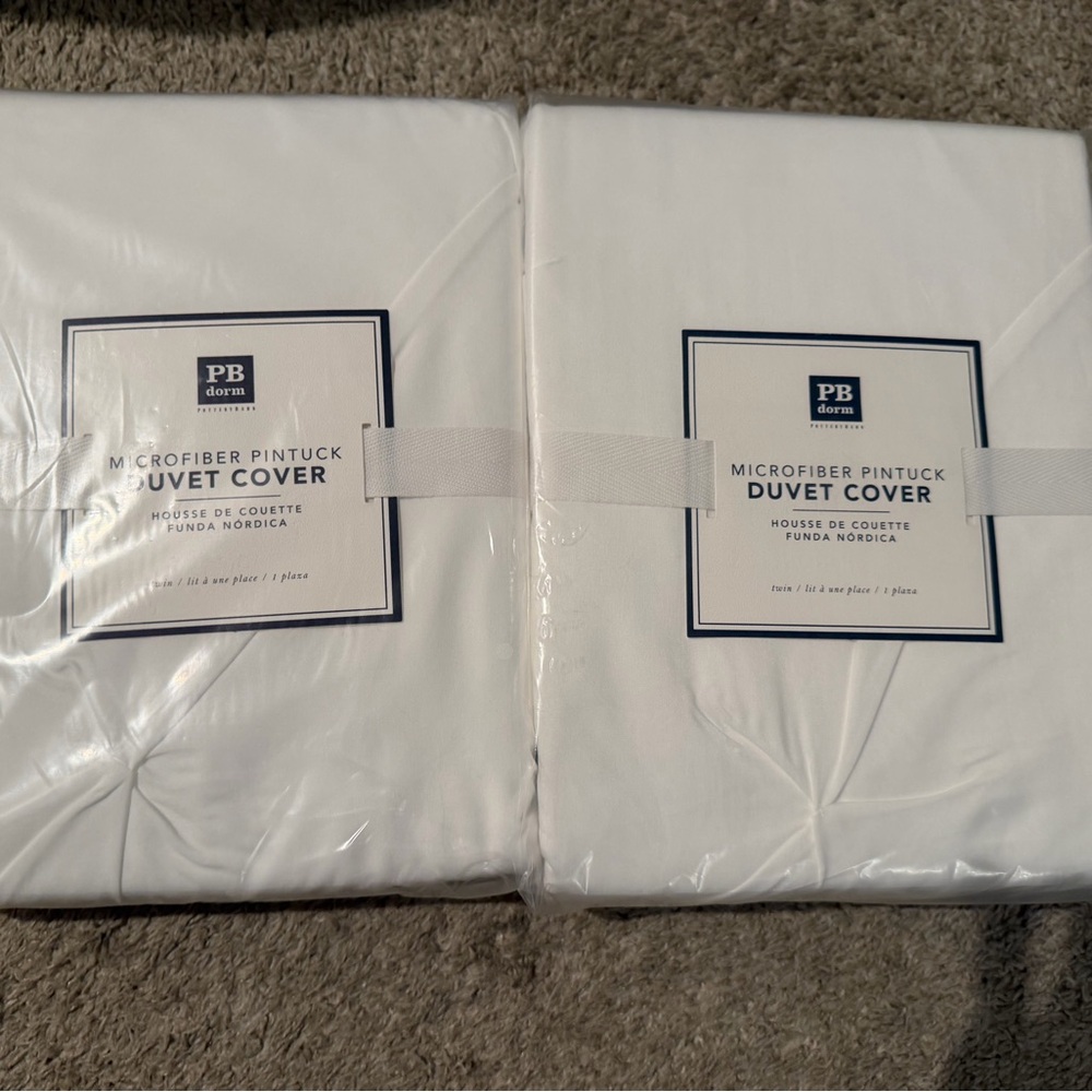 Pottery Barn dorm  duvet cover teen.New .Set of two